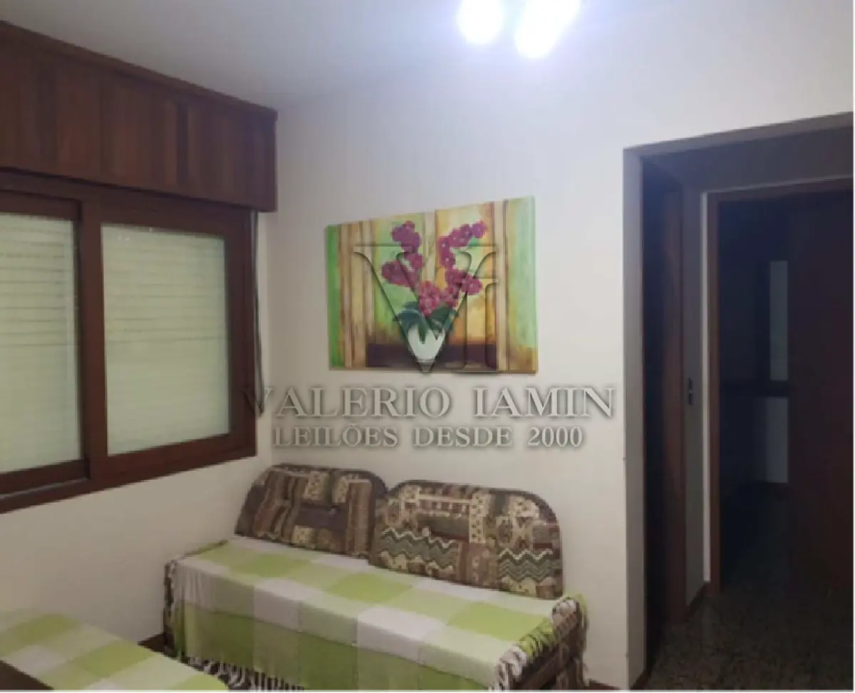 LOTE 130 - UM APARTAMENTO NA PRAIA ZONA NOVA DE CAPÃO DA CANOA