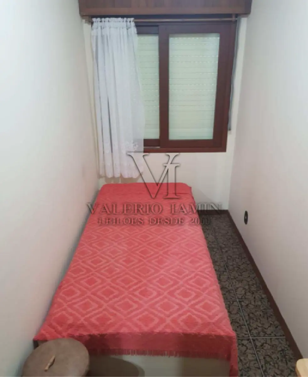 LOTE 130 - UM APARTAMENTO NA PRAIA ZONA NOVA DE CAPÃO DA CANOA