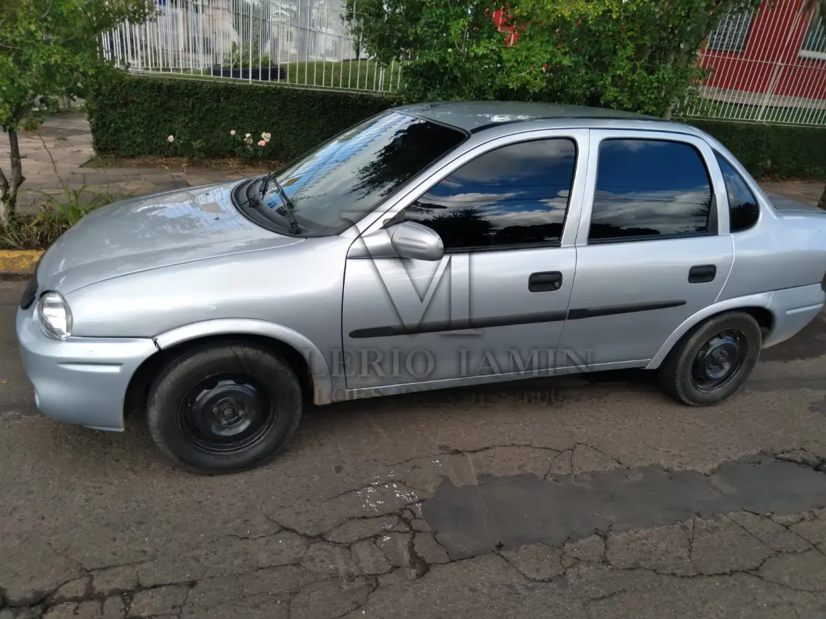 LOTE 106 - GM/CLASSIC LIFE