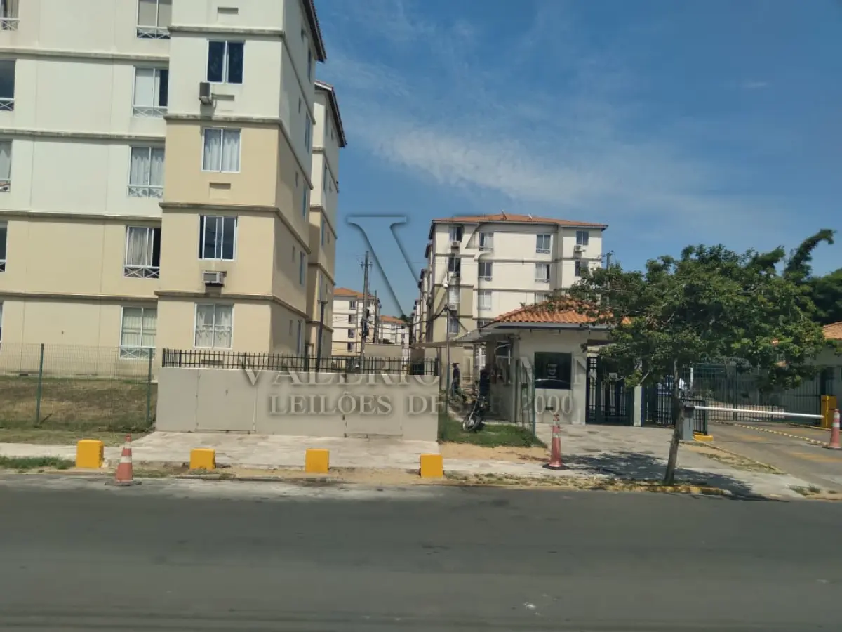 LOTE 597 - APARTAMENTO N°233, DO BLOCO ‘’I’’, DO CONDOMINIO ROSSI IDEAL JARDIM PAINEIRA, LOCALIZADO NA RUA OLIVEIRA VIANA N°491 NA CIDADE DE CANOAS/RS