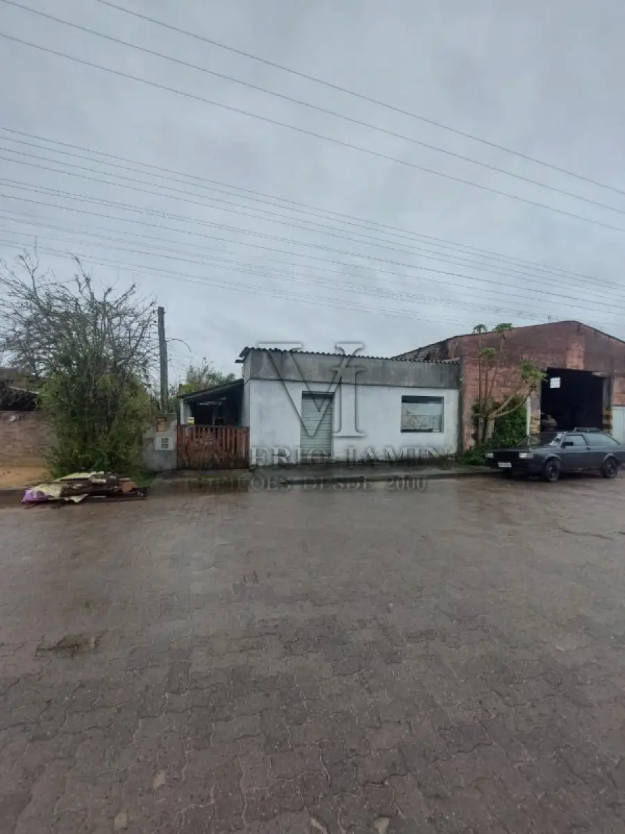 LOTE 311 - Um Terreno com área de 200,00m