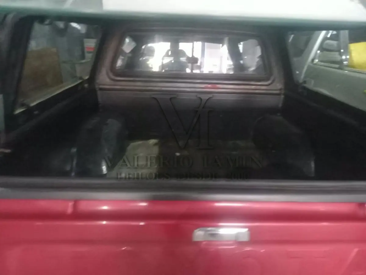 LOTE 661 - IMP/TOYOTA HILUX 4X2 CD
