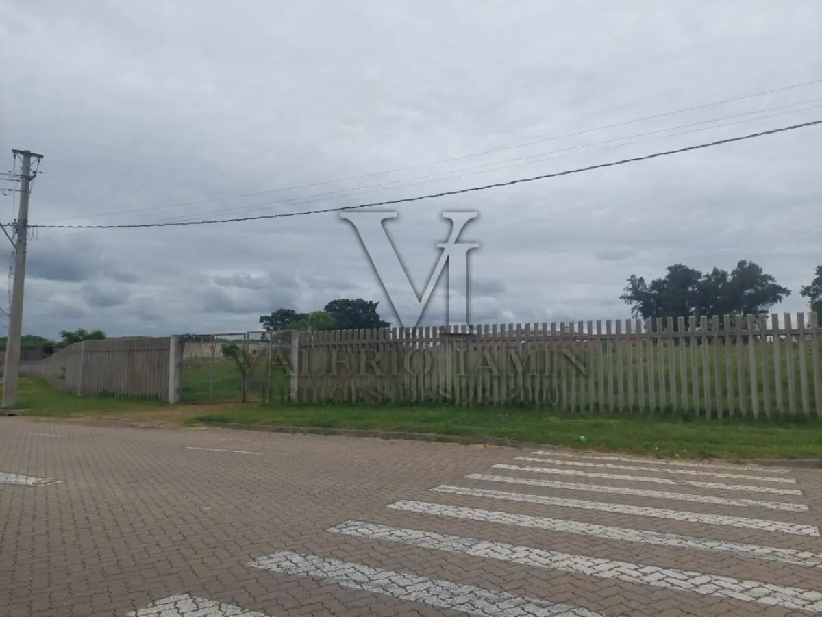 LOTE 625 - IMOVÉL: Um terreno de forma irregular lotado sob o nº3900 da Avenida Sertório, com 10.119,51m²