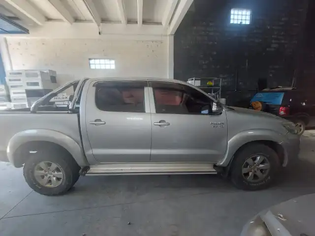 CAMIONETE I/TOYOTA HILUX CD 4X4 SRV