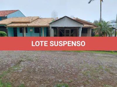 LOTE 237 - 01(UM) IMÓVEL EM ALVENÁRIA E SEU RESPECTIVO TERRENO EM TRAMANDAI