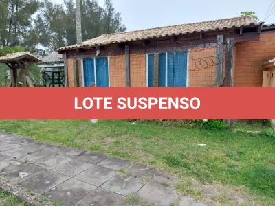 LOTE 237 - 01(UM) IMÓVEL EM ALVENÁRIA E SEU RESPECTIVO TERRENO EM TRAMANDAI