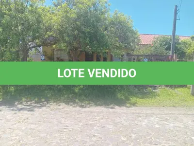 LOTE 634 - Prédio residencial  e um anexo em alvenaria e seu respectivo terreno próprio para uso residencial na rua Fernando Noronha nº2527 no Balneário Nova Tramandaí/RS