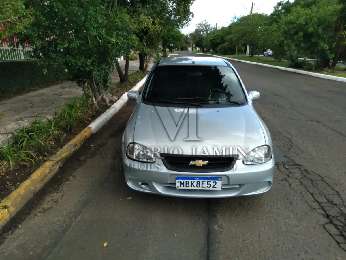 LOTE 106 - GM/CLASSIC LIFE