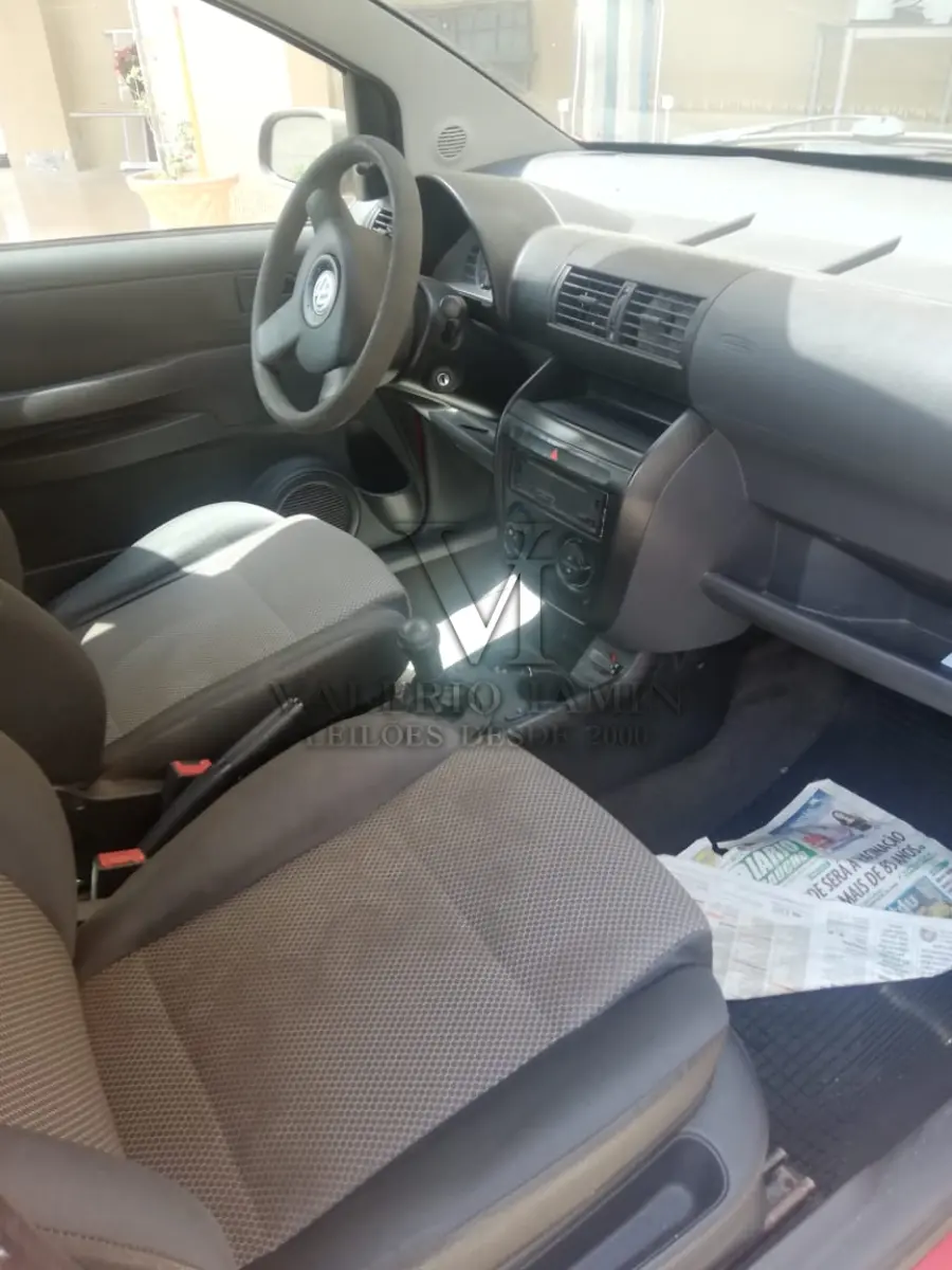LOTE 103 - AUTOMOVEL VW FOX 1.0