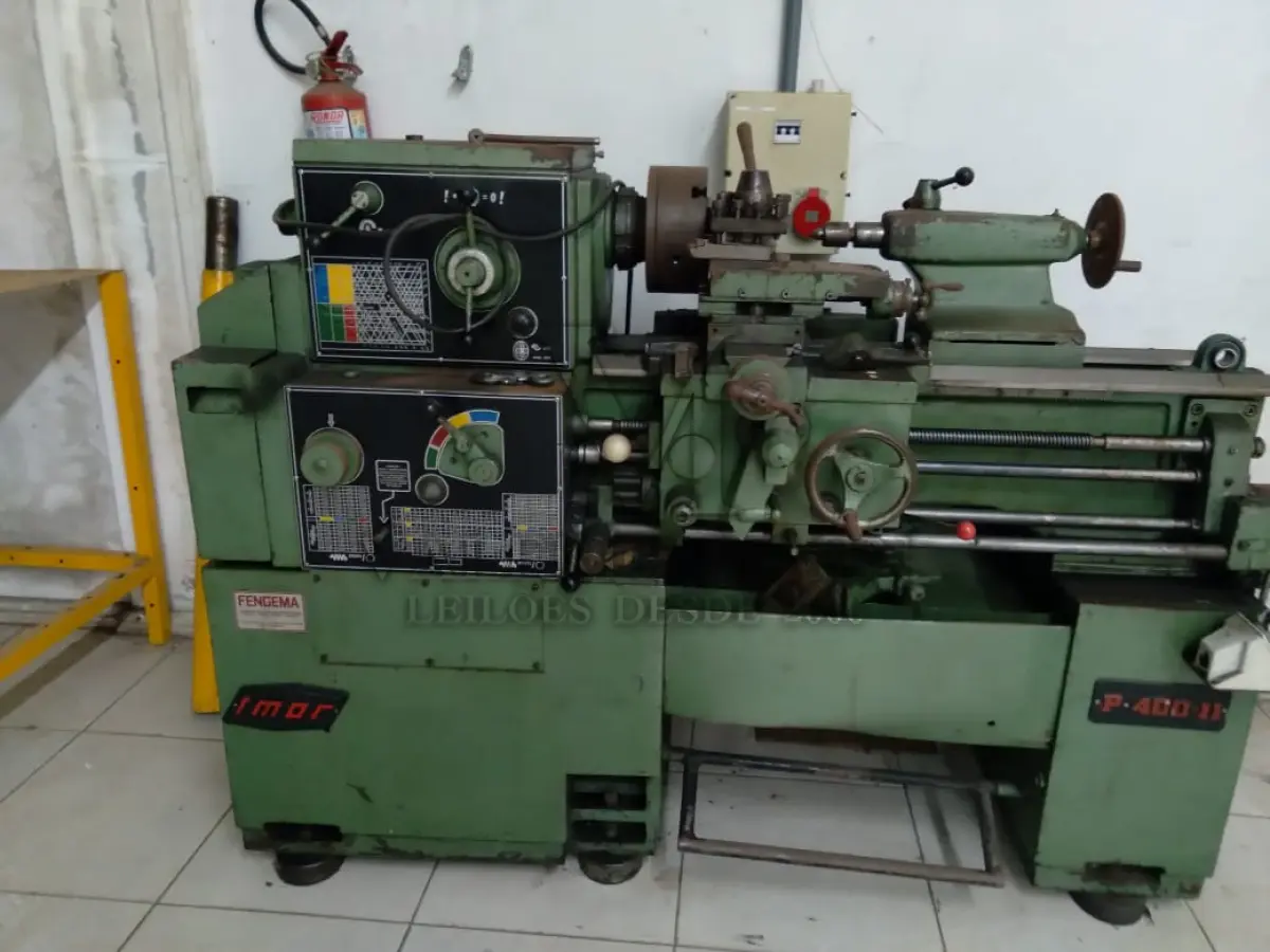 LOTE 034 - 01 (um) torno mecânico 