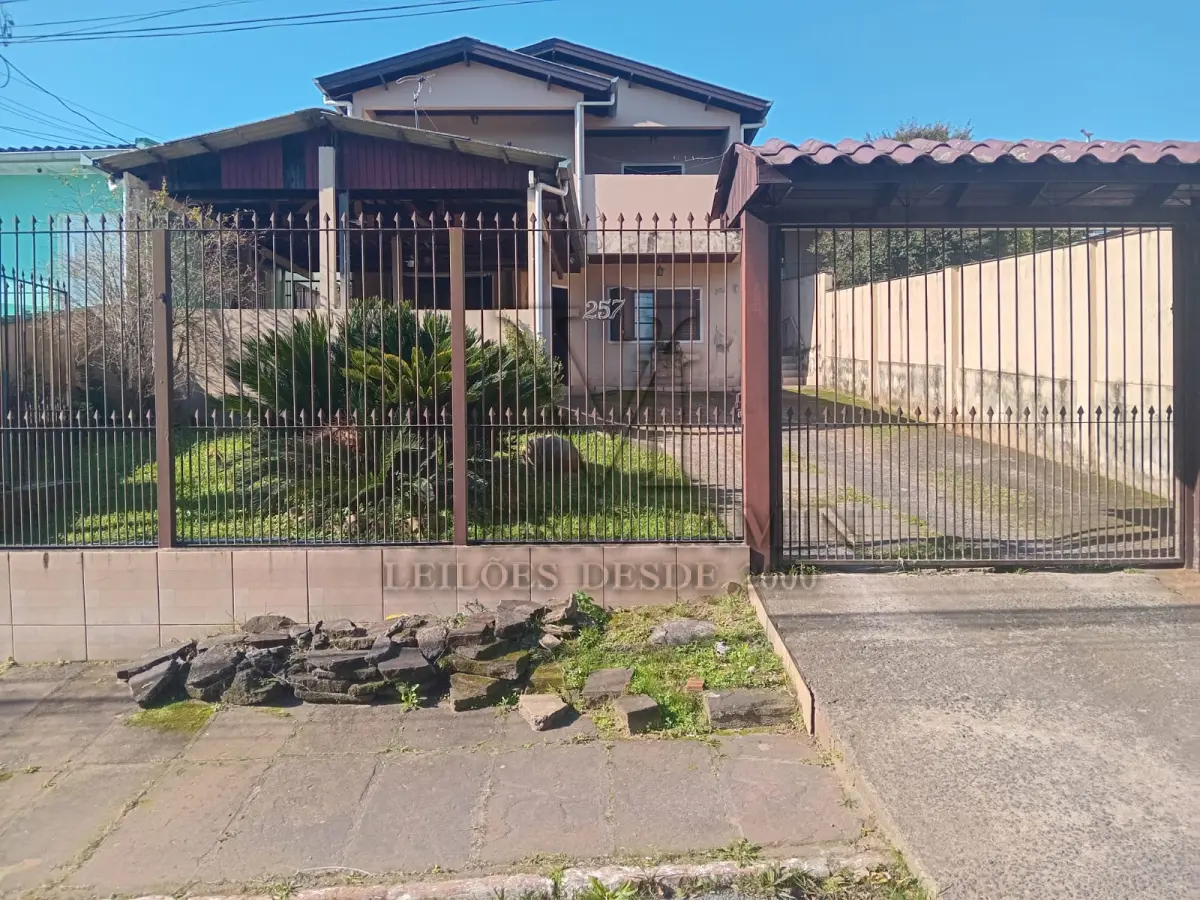 LOTE 586 - UM IMÓVEL E SEU RESPECTIVO TERRENO URBANO, situado rua Santa Helena nº 257 Gravatai no loteamento RESIDENCIAL DONA IDALINA