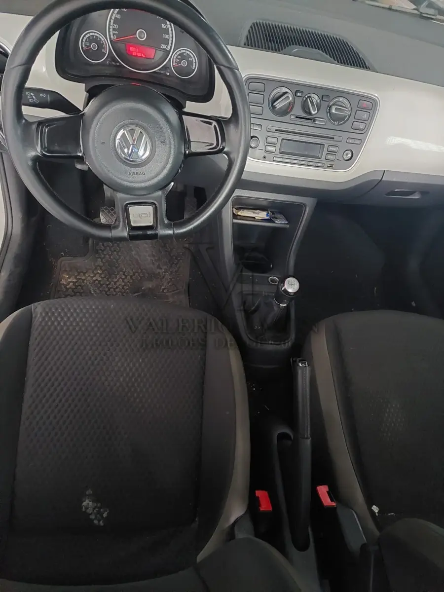 LOTE 433 - VEICULO VW/UP CROSS MA