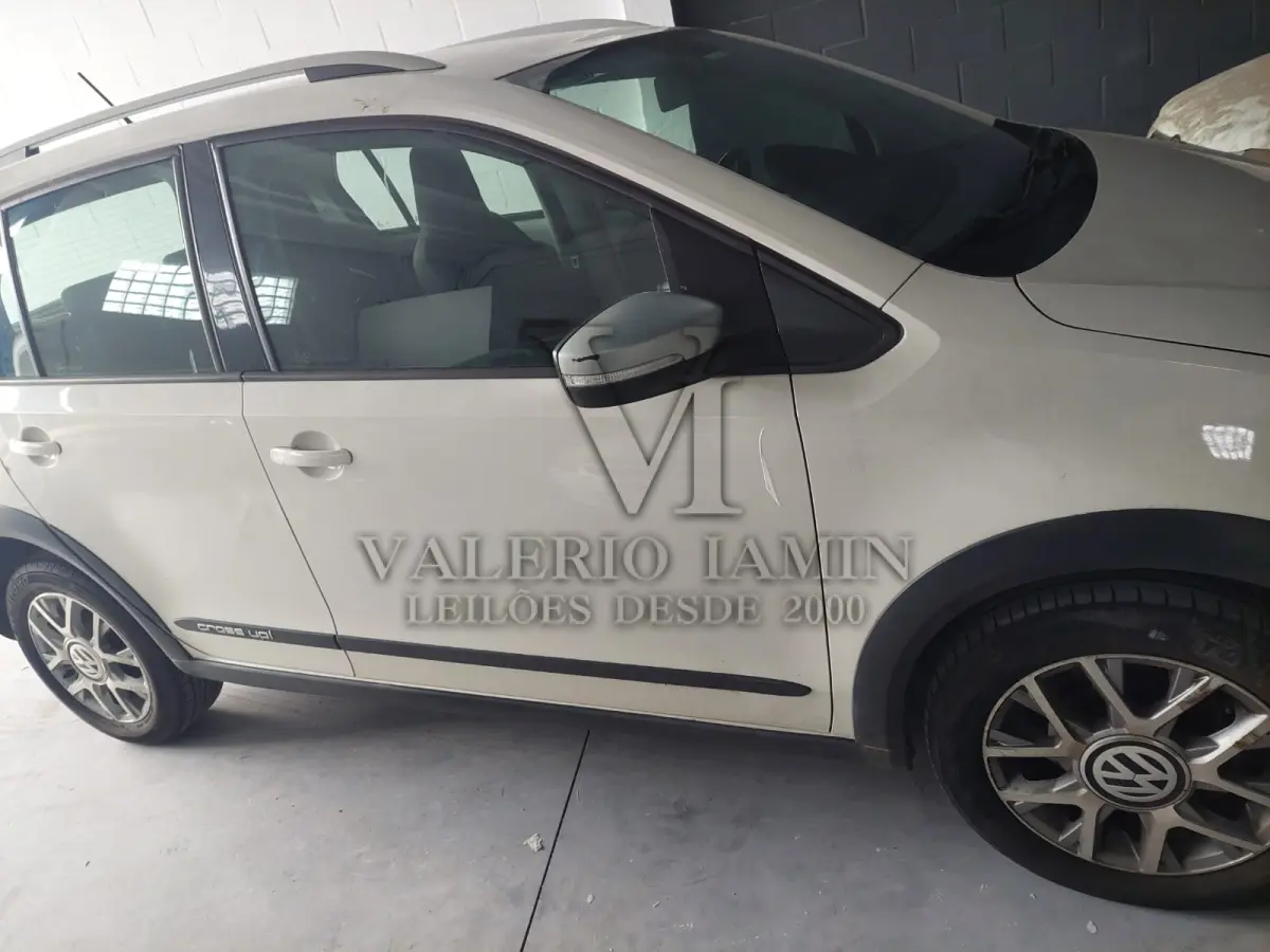 LOTE 433 - VEICULO VW/UP CROSS MA