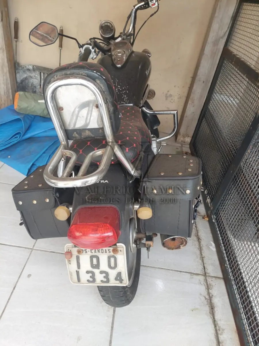 LOTE 502 - Uma Motocicleta DAFRA/KANSAS 150