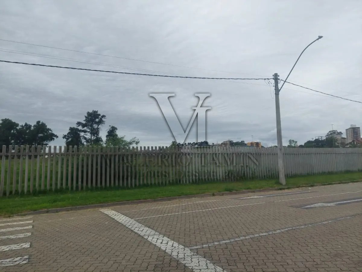 LOTE 625 - IMOVÉL: Um terreno de forma irregular lotado sob o nº3900 da Avenida Sertório, com 10.119,51m²