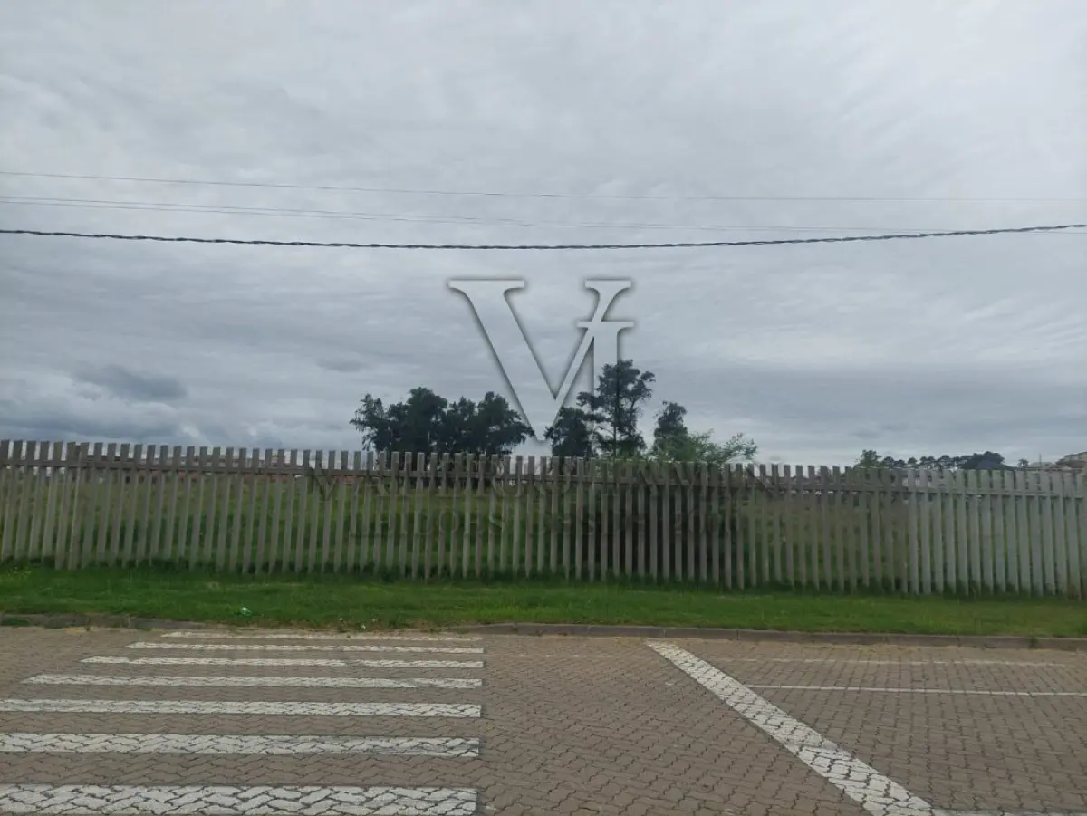 LOTE 625 - IMOVÉL: Um terreno de forma irregular lotado sob o nº3900 da Avenida Sertório, com 10.119,51m²