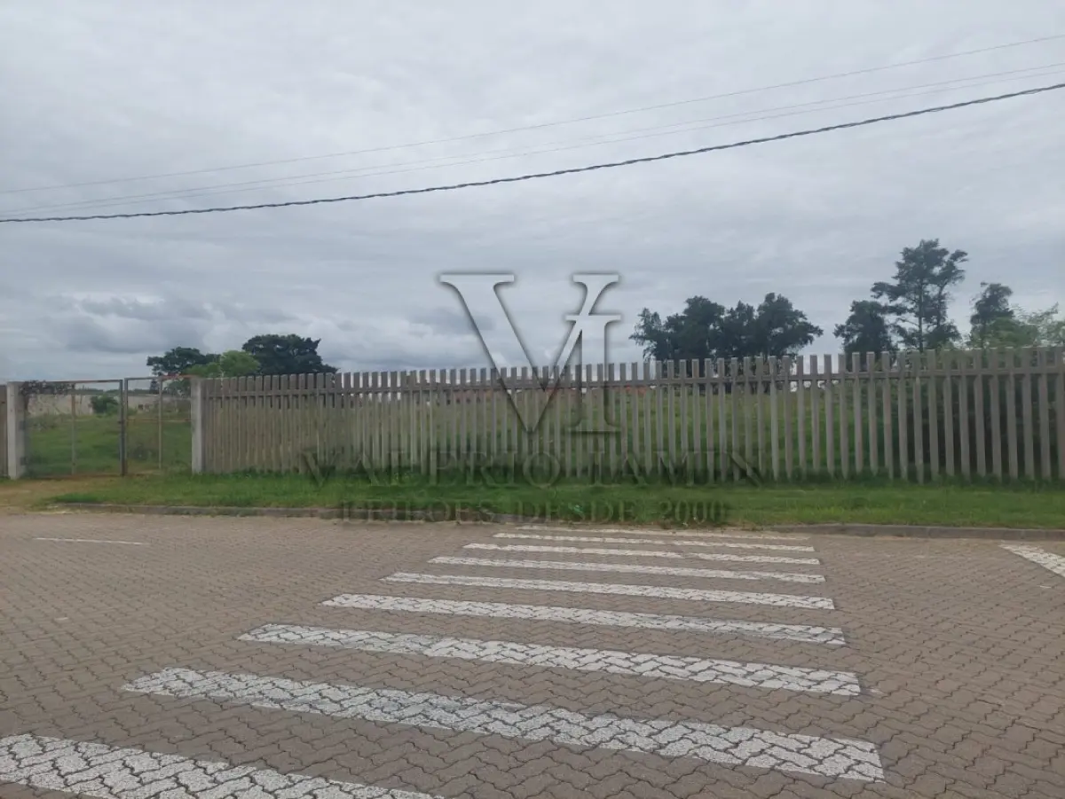 LOTE 625 - IMOVÉL: Um terreno de forma irregular lotado sob o nº3900 da Avenida Sertório, com 10.119,51m²