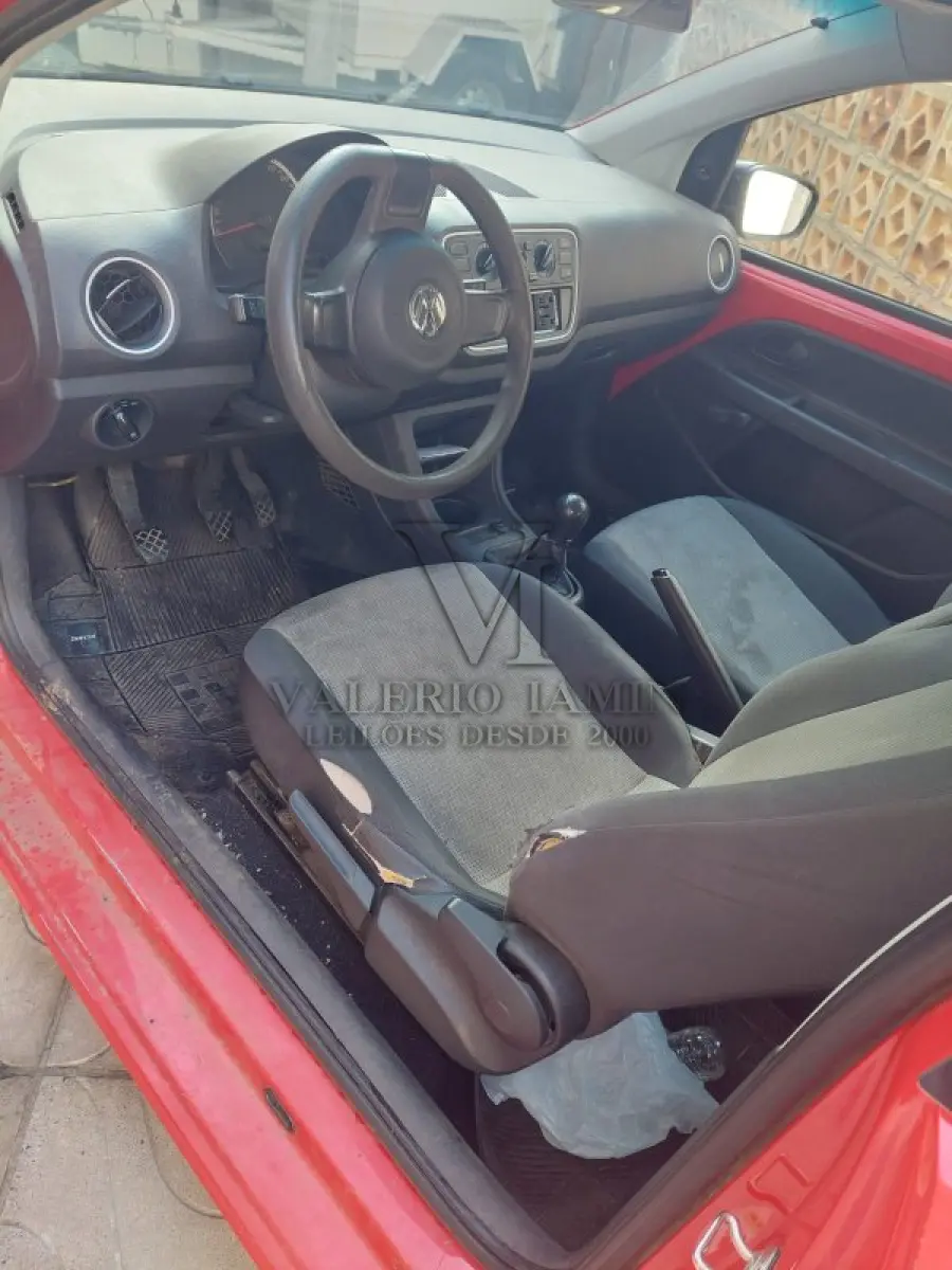 LOTE 641 - VEICULO WOLKSSWAGEN - VW/UP TAKE MA 1.0
