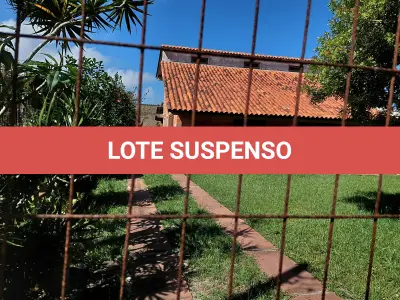 LOTE 241 - Um Imóvel e seu respectivo terreno, situado neste município, na praia de Santa Terezinha-Imbé