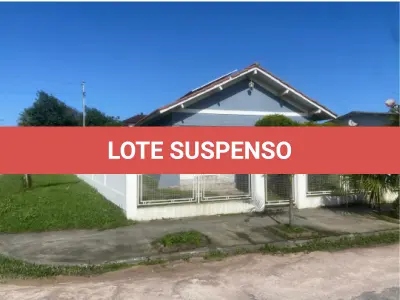 LOTE 607 - UM PRÉDIO DE ALVENÁRIA com 164,37m² e o respectivo terreno, situado a rua Getúlio Vargas nº1699