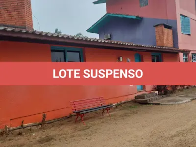 LOTE 515 - IMÓVEL – Sobrado em alvenaria localizado na Av. Guaíba nº1646 emPorto Alegre