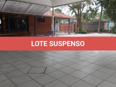LOTE 515 - IMÓVEL – Sobrado em alvenaria localizado na Av. Guaíba nº1646 emPorto Alegre