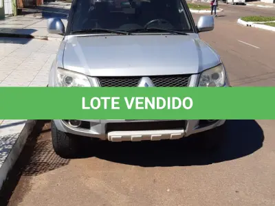 LOTE 146 - UM AUTOMOVEL MMC PAJERO TRA