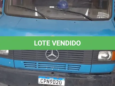 LOTE 437 - CAMINHÃO MERCEDES BENZ 709, ANO 1988 MODELO 1989