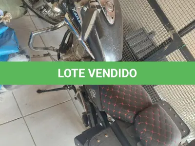 LOTE 502 - Uma Motocicleta DAFRA/KANSAS 150