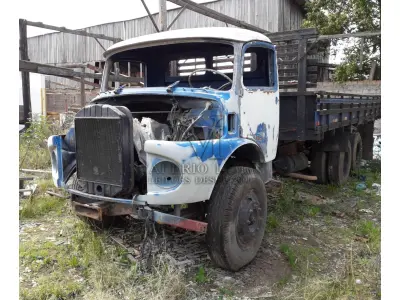 LOTE 217 - CAMINHÃO MERCEDES BENZ ANO/MODELO 1973