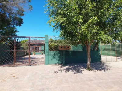 LOTE 182 - CASA DE ALVENARIA E SEU RESPECTIVO TERRENO