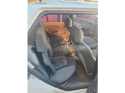 LOTE 573 - Veículo Ford/Fiesta GL