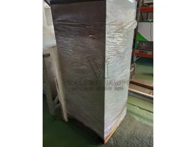 LOTE 432 - 07 (sete) SUQUEIRAS - 01(uma) GELADEIRA INDUSTRIAL DE AÇO INOX 3 PORTAS - 01 (uma) GELADEIRA INDUSTRIAL DE AÇO INOX 4 PORTAS - 01(um) FREEZERCONSUL pequeno aprox. 120 L