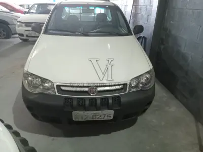 LOTE 418 - UM AUTOMOVEL FIAT/STRADA FIRE, ANO 2011, MODELO 2012