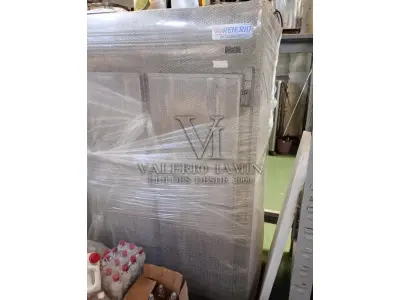 LOTE 432 - 07 (sete) SUQUEIRAS - 01(uma) GELADEIRA INDUSTRIAL DE AÇO INOX 3 PORTAS - 01 (uma) GELADEIRA INDUSTRIAL DE AÇO INOX 4 PORTAS - 01(um) FREEZERCONSUL pequeno aprox. 120 L