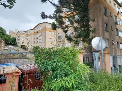 LOTE 122 - UM APT EM PORTO ALEGRE -COND.O RESIDÊNCIAL ILHAS DO MEDITERRÂNEO