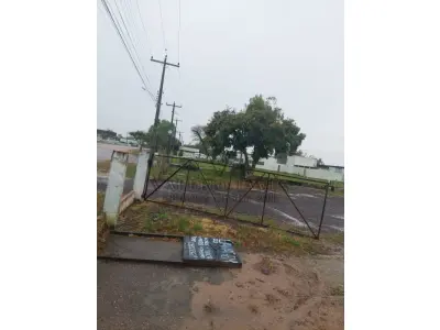 LOTE 603 - UM PAVILHÃO E SEU RESPECTIVO TERRENO URBANO
