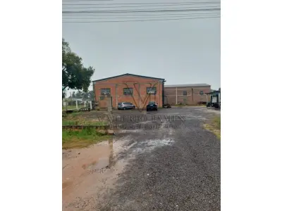 LOTE 603 - UM PAVILHÃO E SEU RESPECTIVO TERRENO URBANO