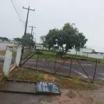 LOTE 603 - UM PAVILHÃO E SEU RESPECTIVO TERRENO URBANO
