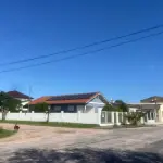 LOTE 607 - UM PRÉDIO DE ALVENÁRIA com 164,37m² e o respectivo terreno, situado a rua Getúlio Vargas nº1699