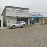 LOTE 596 - Um Prédio Comercial de alvenaria