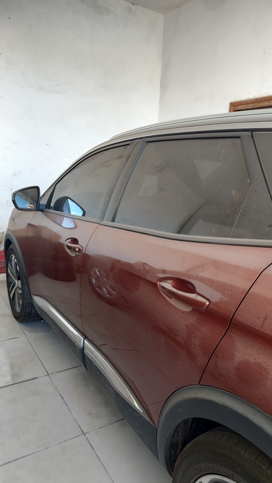 AUTOMOVEL I/PEUGEOT 3008 GRIFFE AT