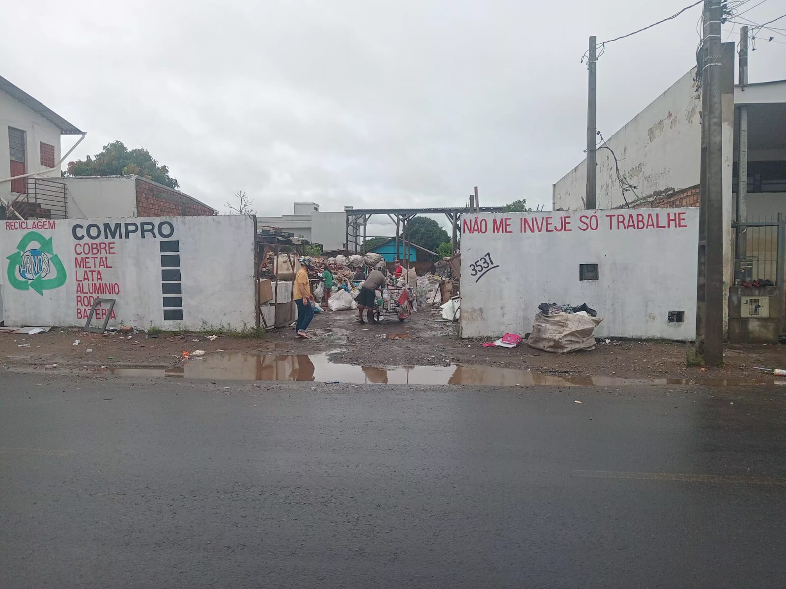TERRENO URBANO,  na rua Florianópolis nº3537 Mathias Velho Canoas RS.