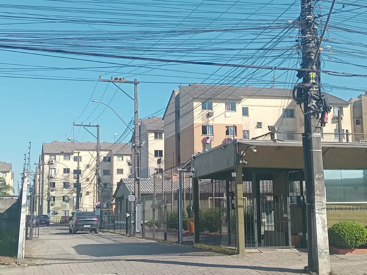 APARTAMENTO na rua Rio Grande nº 2195, apt 250, no RESIDENCIAL VITÓRIA RÉGIA, sito nesta cidade de Esteio/RS